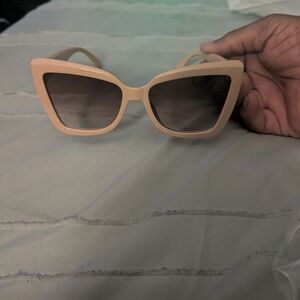 Stylish Tan Sunglasses, Plastic Frames